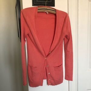 🦋2/$30 Coral Banana Republic Silk Cardigan